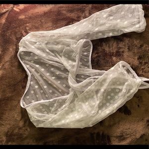 Small sheer tie front top